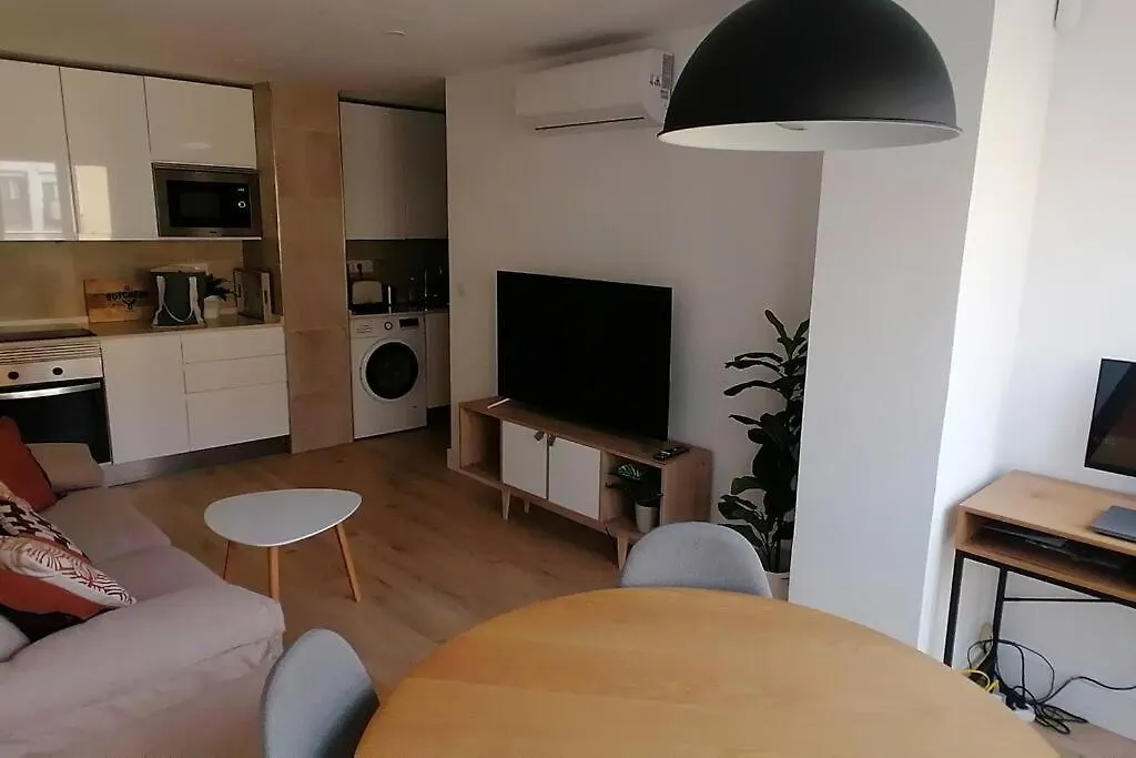 Apartamento El Palo Cosy, 200 M From The Beach Málaga 0*,  España
